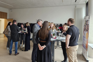 Teilnehmenden des Netzwerktreffens an der OTH Regensburg